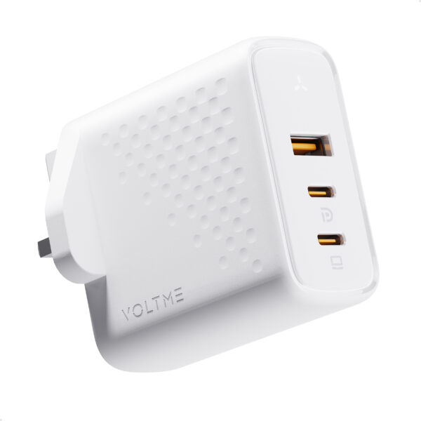 VOLTME Revo 100 | PD100W | 2 USB-C & 1 USB-A Ports | UK Plug | GaN Charger - Image 2